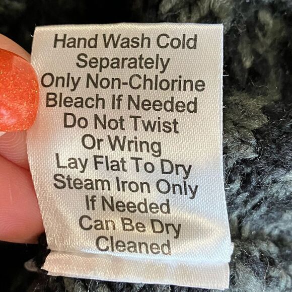 CAbi Crop Sweater Sz XS Black and Gray - Picture 9 of 10